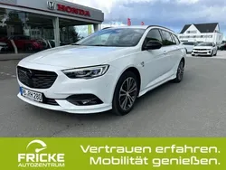 Weiß Gebraucht 2019 Opel Insignia Exklusiv Kombi | 18.540 € (Etwas zu teuer)