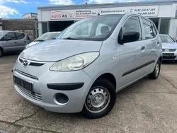Silber Gebraucht 2011 Hyundai i10 Classic Kleinwagen | 2.190 € (Fairer Preis)