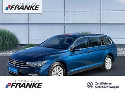 Aquamarinblau metallic Gebraucht 2023 VW Passat Kombi | 25.939 € (Fairer Preis)