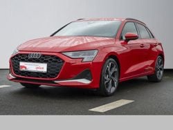 Rot Gebraucht 2024 Audi A3 Sportback Advanced Kleinwagen | 34.330 € (Guter Preis)