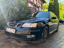Schwarz Gebraucht 2005 Saab 9-3 Vector Kombi | 650 € (Fairer Preis)