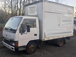 Weiß Gebraucht 1994 Mitsubishi Canter Abholung | 3.950 €