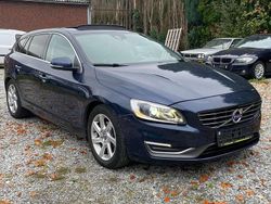 Caspian blue / metallic Gebraucht 2014 Volvo V60 Summum Kombi | 5.950 €