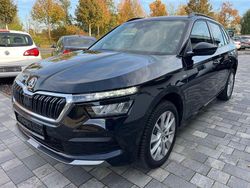 Schwarz Gebraucht 2022 Skoda Kamiq Tour SUV | 19.990 € (Guter Preis)