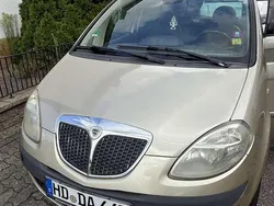 Gebraucht 2006 Lancia Musa Van / Kleinbus | 1.300 € (Fairer Preis)