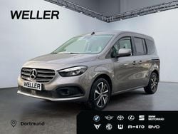 Grau Gebraucht 2022 Mercedes T180 Edition Van / Kleinbus | 24.550 € (Guter Preis)