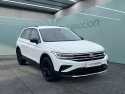 Weiß Gebraucht 2021 VW Tiguan Sport SUV | 28.500 € (Fairer Preis)