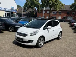 Solidweiss Gebraucht 2011 Kia Venga Kleinwagen | 4.999 € (Superpreis)