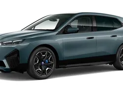 Blau Gebraucht 2024 BMW iX SUV | 77.272 € (Fairer Preis)