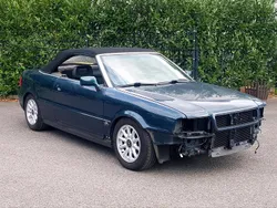 Grün Gebraucht 1996 Audi Cabriolet S-Line Cabrio | 2.200 €