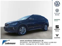 Deep black perleffekt Gebraucht 2023 VW Taigo Move SUV | 24.260 € (Guter Preis)