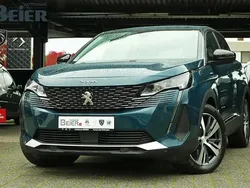 Blau celebes/metallic Gebraucht 2022 Peugeot 3008 Allure SUV | 22.980 € (Guter Preis)