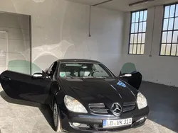 Schwarz Gebraucht 2004 Mercedes SLK200 Cabrio | 5.999 € (Fairer Preis)