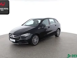 Schwarz Gebraucht 2021 Mercedes B180 Style Van / Kleinbus | 21.880 € (Fairer Preis)