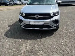 Grau Neu 2025 VW T-Cross Life SUV | 27.950 € (Fairer Preis)