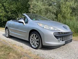 Gris aluminium Gebraucht 2009 Peugeot 207 CC Sport Cabrio | 2.790 € (Guter Preis)