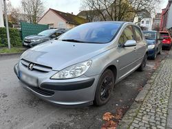 Grau Gebraucht 2002 Peugeot 307 Kleinwagen | 1.750 € (Fairer Preis)