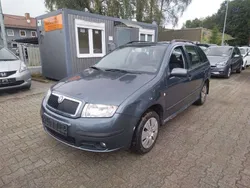 Grau Gebraucht 2006 Skoda Fabia Ambiente Kombi | 350 € (Superpreis)