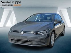 Uranograu Gebraucht 2020 VW Golf VIII Life Limousine | 20.230 € (Etwas zu teuer)