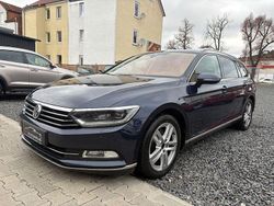 Blau Gebraucht 2015 VW Passat Highline Kombi | 9.999 € (Guter Preis)