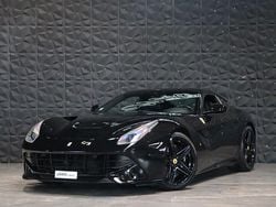 Schwarz Gebraucht 2013 Ferrari F12 Coupé | 229.900 € (Etwas zu teuer)
