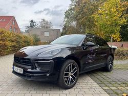 Schwarz Gebraucht 2022 Porsche Macan SUV | 65.900 € (Etwas zu teuer)