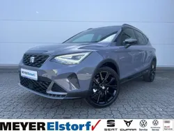 Grau Neu 2025 Seat Arona Black Edition SUV | 36.610 €