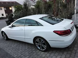 Weiß Gebraucht 2015 Mercedes E200 Coupé | 18.200 € (Fairer Preis)