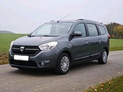 Grau Gebraucht 2018 Dacia Lodgy Van / Kleinbus | 7.600 € (Fairer Preis)