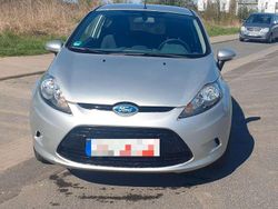 Silber Gebraucht 2010 Ford Fiesta Trend Kleinwagen | 2.590 € (Superpreis)