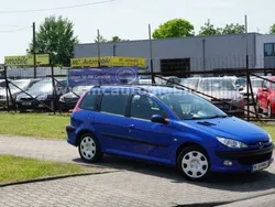 Andere farbe metallic Gebraucht 2005 Peugeot 206 Filou Kombi | 2.999 € (Teuer)