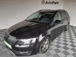 Schwarz Gebraucht 2016 Skoda Octavia Joy Kombi | 9.650 € (Superpreis)