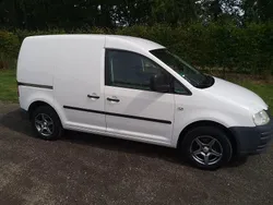 Weiß Gebraucht 2006 VW Caddy Van / Kleinbus | 3.700 € (Teuer)