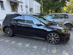 Schwarz Gebraucht 2019 VW Golf VII GTI Limousine | 22.999 € (Fairer Preis)