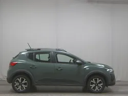Grün Gebraucht 2023 Dacia Sandero Expression Kleinwagen | 14.680 € (Guter Preis)