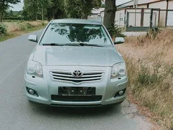 Silber Gebraucht 2008 Toyota Avensis Executive Limousine | 4.200 € (Fairer Preis)