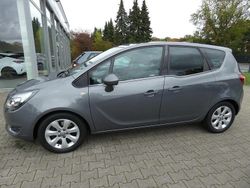 Grau Gebraucht 2016 Opel Meriva Innovation Van / Kleinbus | 7.990 € (Fairer Preis)