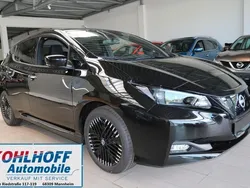Schwarz Gebraucht 2023 Nissan Leaf N-Connecta Kleinwagen | 22.970 € (Teuer)