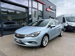 Blau Gebraucht 2016 Opel Astra Innovation Limousine | 10.990 € (Guter Preis)