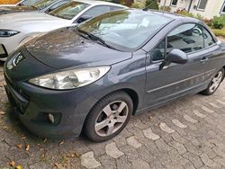 Grau Gebraucht 2012 Peugeot 207 CC Cabrio | 2.400 € (Fairer Preis)