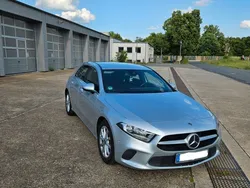 Silber Gebraucht 2019 Mercedes A200 Progressive Limousine | 17.599 € (Guter Preis)