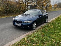 Blau Gebraucht 2017 BMW 118 Kleinwagen | 12.700 € (Fairer Preis)