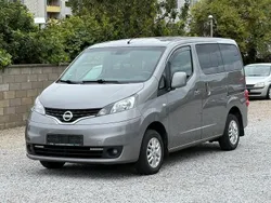 Grau Gebraucht 2014 Nissan Evalia Tekna Van / Kleinbus | 7.850 € (Superpreis)