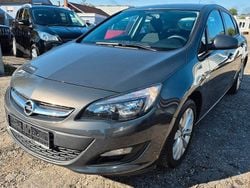 Grau Gebraucht 2013 Opel Astra Active Limousine | 7.790 € (Fairer Preis)