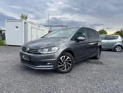 Grau Gebraucht 2018 VW Touran Join Van / Kleinbus | 12.975 € (Guter Preis)