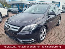 Violet Gebraucht 2014 Mercedes B200 Van / Kleinbus | 11.990 € (Fairer Preis)