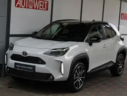 Grau Neu 2025 Toyota Yaris Cross Premium SUV | 35.590 €