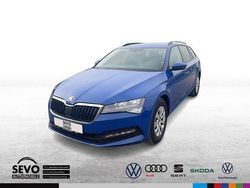 Blau Gebraucht 2022 Skoda Superb Active Kombi | 21.440 € (Superpreis)