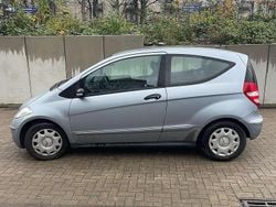 Blau Gebraucht 2006 Mercedes A180 Classic Kleinwagen | 800 € (Superpreis)