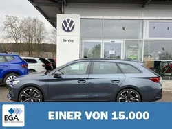 Grau Gebraucht 2022 Cupra Leon | 29.560 € (Fairer Preis)